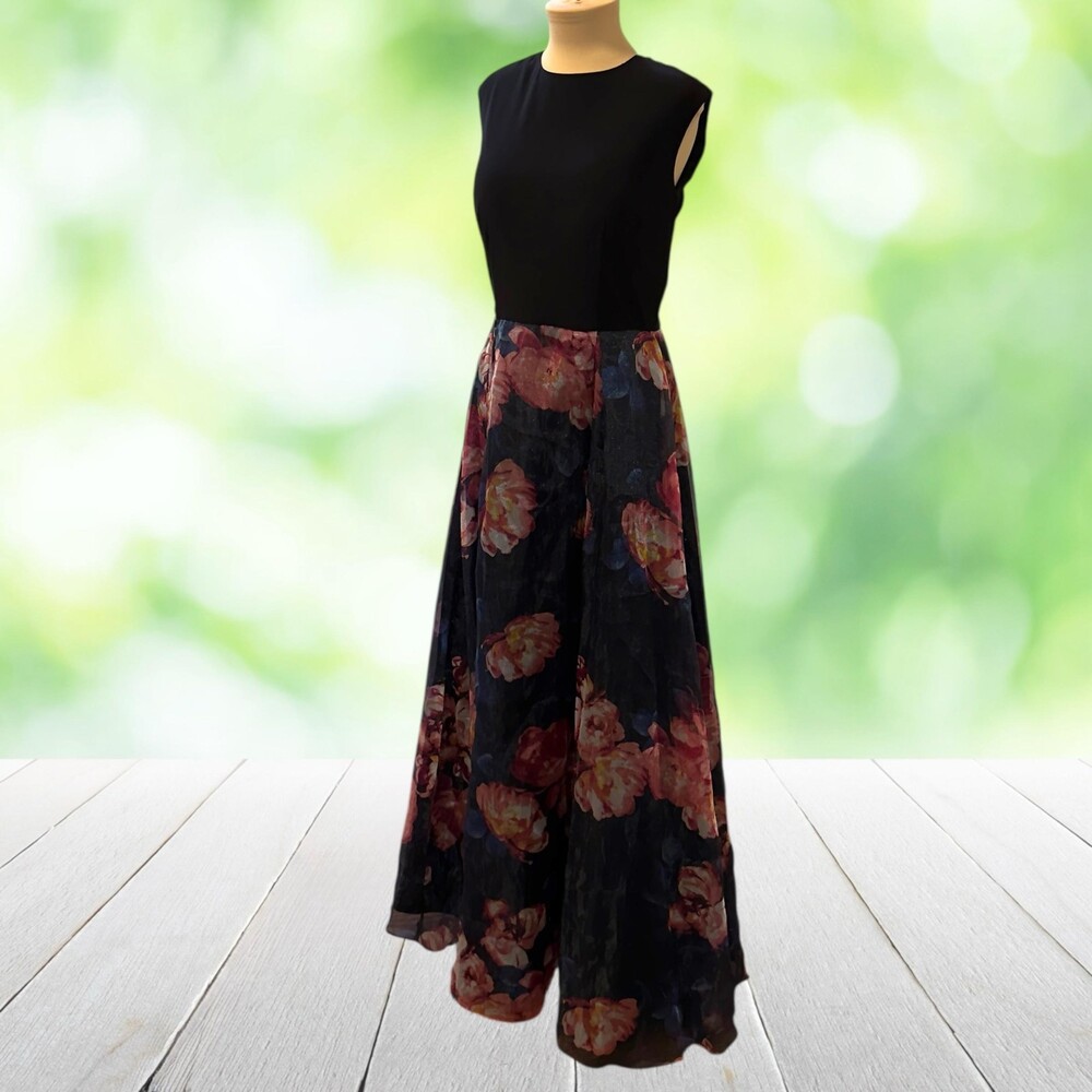 SLNY Gown Black Knit Bodice Floral Chiffon Skirt Romantic Evening Formal Size 10